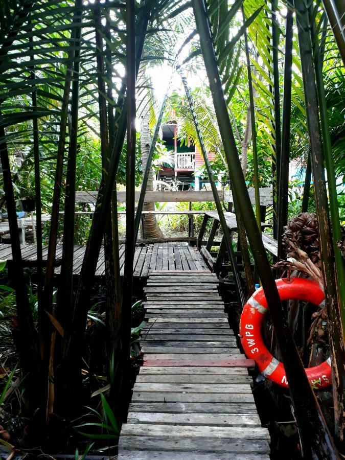 Baan Glangsuan Bang Kobua Hotel Bang Chak Buitenkant foto